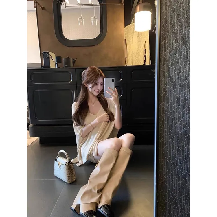 内增高~小香风尖头坡跟长筒靴女靴2025复古不过膝高筒裤管骑士靴