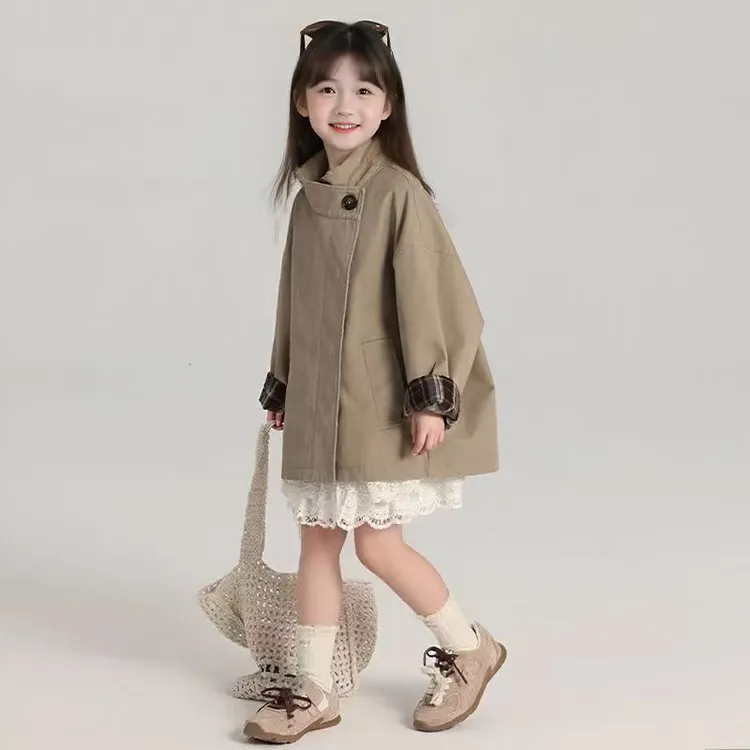 女童风衣外套2025新款休闲风格子立领单排扣女春秋欧若精灵风外套