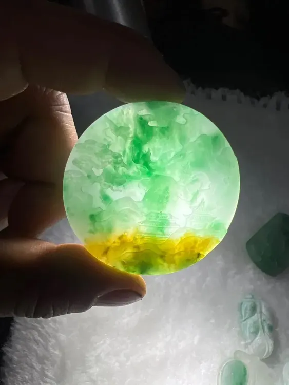 天然非洲翠挂件男女通用