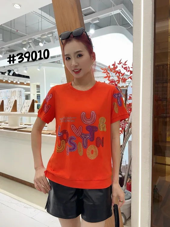 休闲风圆领薄款宽松型中老年女装红色宽松春夏休闲3910