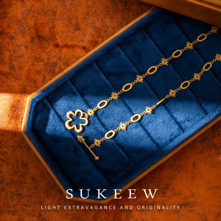 SUKEEW/酥可 镀K金【金梦花语】时尚花朵链条甜酷项链285009