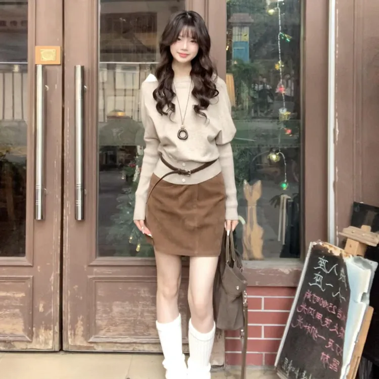 2025新款巨好看的冬装一整套装针织毛衣连衣裙子女秋冬季穿搭短裙