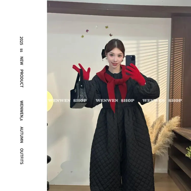 【小闻定制】秋冬新款韩系日常百搭设计感菱格棉服连衣裙258061