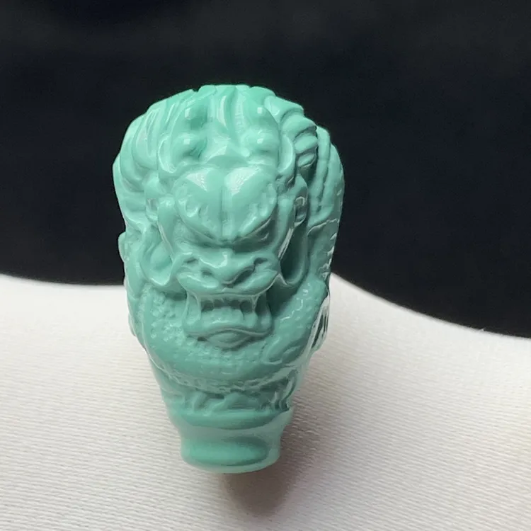 精品瓷高绿色雕刻龙一体三通手串项链diy百搭经典隔配珠配饰配件
