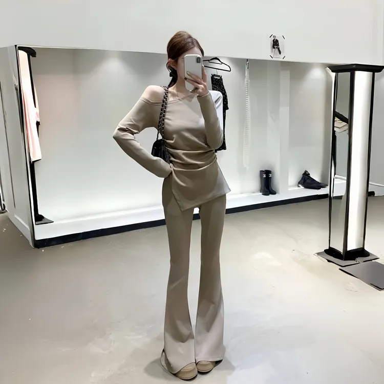 高级设计感法式气质收腰不规则长袖斜肩上衣高腰显瘦微喇裤套装女