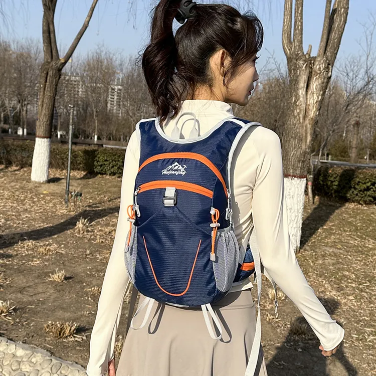 户外双肩包徒步户外轻量化骑行越野包旅行旅游登山包轻便背包