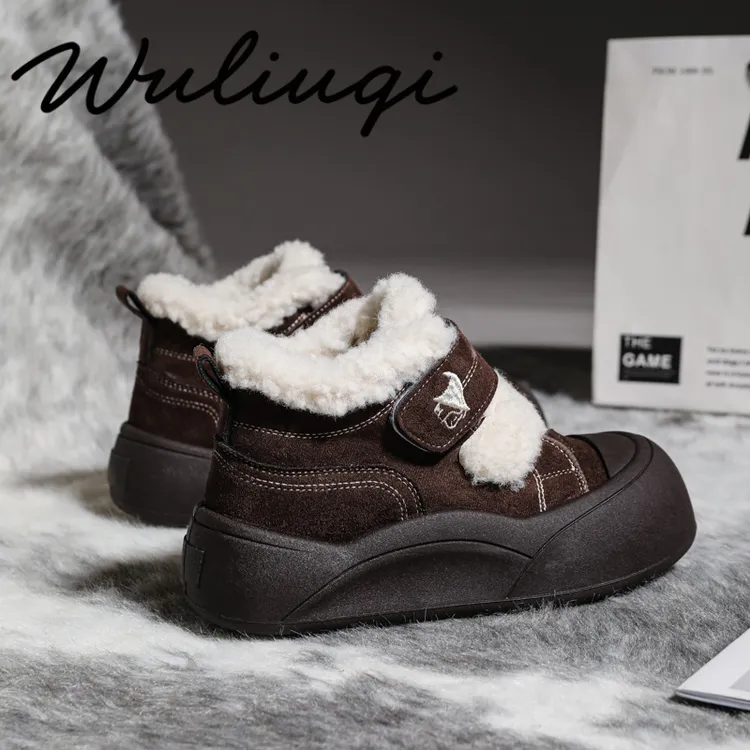 巫六七2025秋冬新款奶盖女鞋加绒保暖防滑魔术贴学生百搭休闲棉鞋