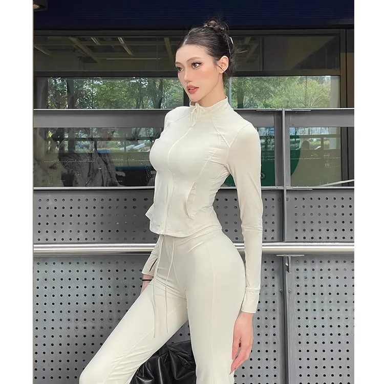 美式辣妹风白色运动套装女2025秋季新款休闲修身显瘦瑜伽服两件套