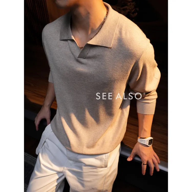 SEE ALSO『国王的礼物』桑蚕丝绵羊毛老钱风海鸥领长袖针织衫SA172