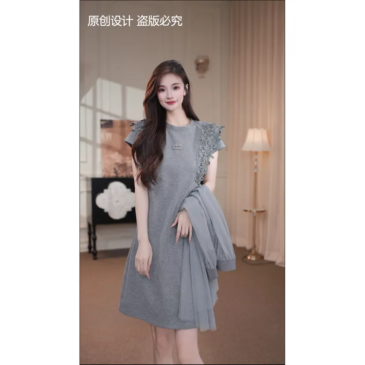 宁宁·陌上生花·夏季新款气质圆领刺绣拼接百搭显瘦时尚连衣裙