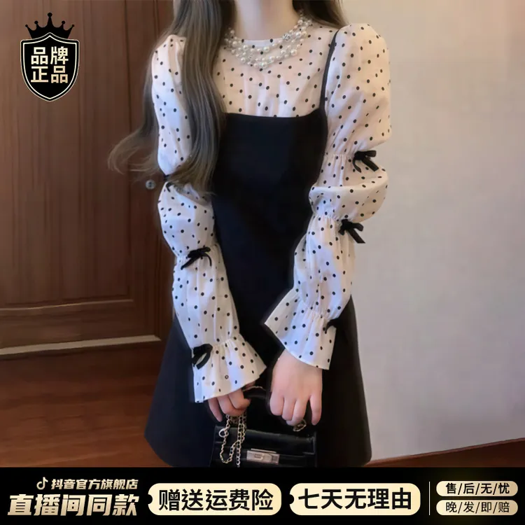 早秋2025新款波点黑色吊带连衣裙子女韩系设计感独特漂亮短裙套装