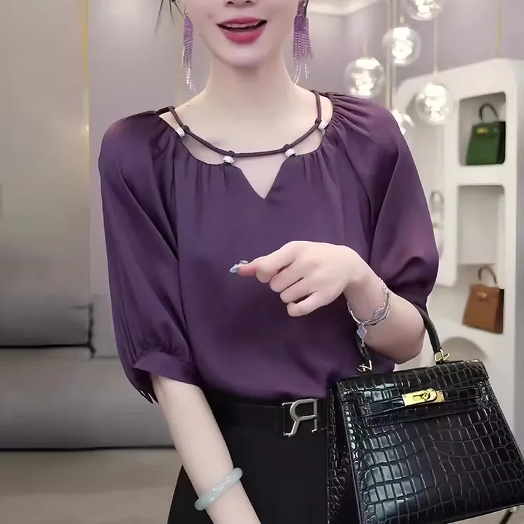 紫色v领衬衫女士夏季新款宽松时尚轻奢气质设计感五分袖镂空上衣