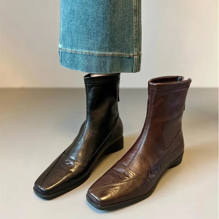 羊皮小短靴女2025年秋冬新款真皮气质方头软底舒适平底瘦瘦靴女