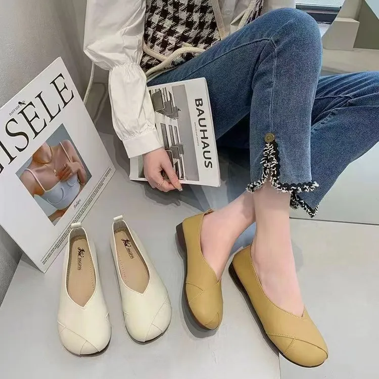 软皮温柔法式软底浅口休闲复古春夏女新款百搭平底一脚蹬妈妈鞋