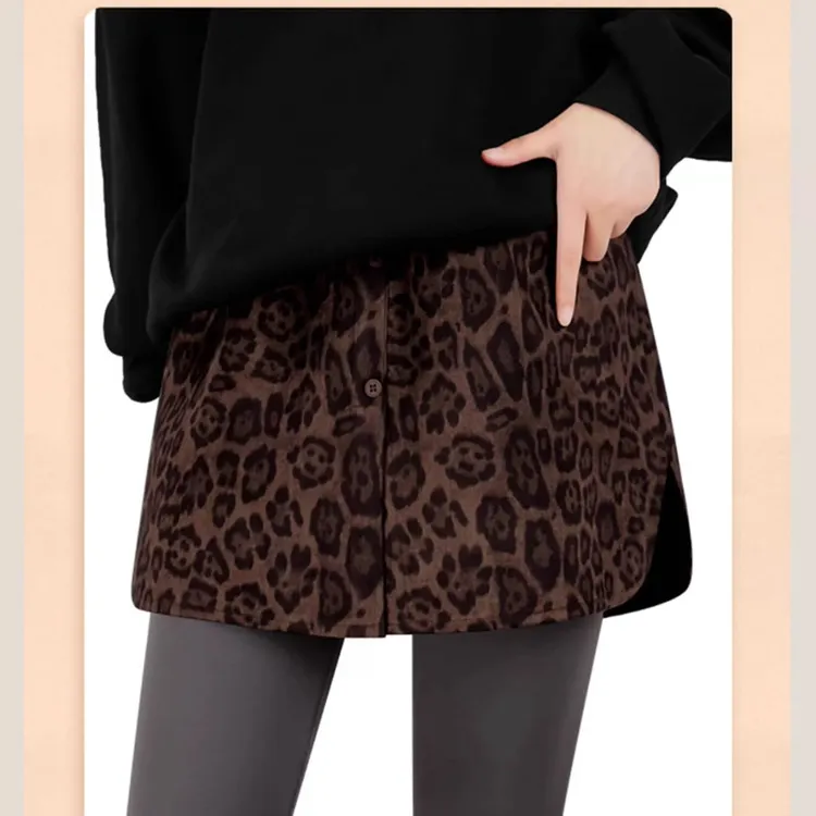 高级感豹纹半身裙屁帘女叠穿2025新款秋冬a字高腰短裙子遮臀神器