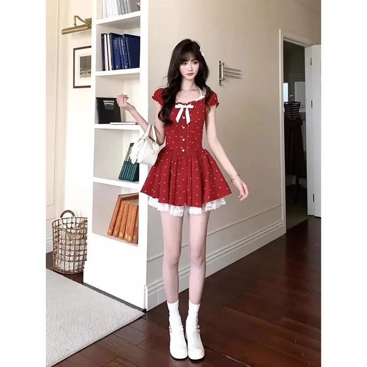 甜心特调纯欲甜美挂脖红色碎花连衣裙法式蝴蝶结蕾丝花边蓬蓬短裙