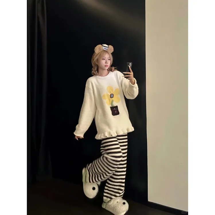 韩系少女感冬季保暖宽松花朵半边绒睡衣女慵懒毛绒遮肉睡裤家居服
