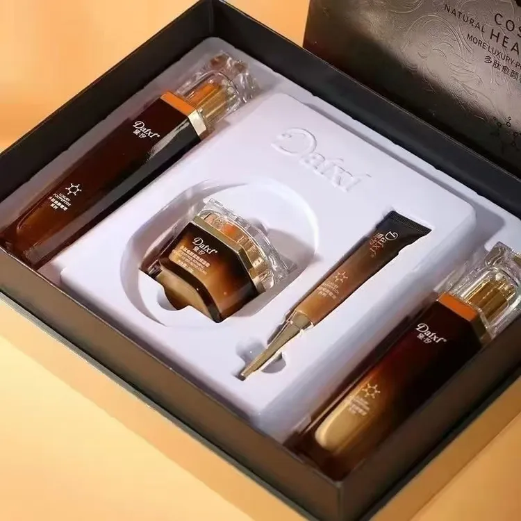 多肽紧致护肤舒缓多效套装愈颜奢宠精华水乳眼霜补水养肤组合套盒