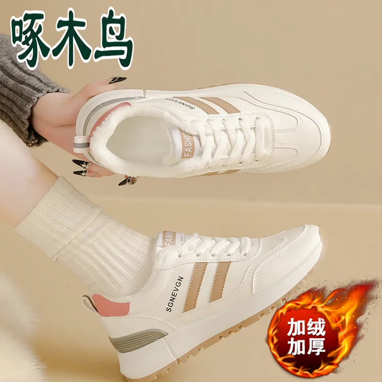 啄木鸟港风真皮加绒小白鞋女2025冬季新款防寒加厚棉鞋学生运动鞋