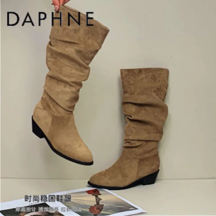 达芙妮2025秋季新款长筒骑士靴子女款秋季法式中筒加绒堆堆瘦瘦靴