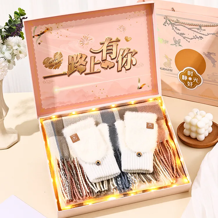 2025新款围巾手套礼盒创意送女友节日仪式感纪念日惊喜氛围感保暖