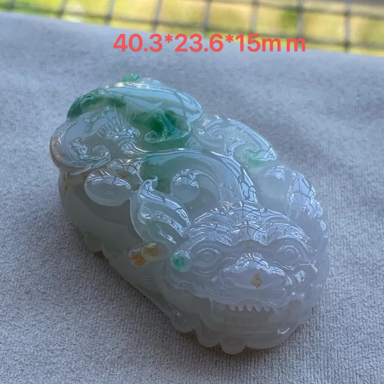 天然A货翡翠貔貅女士吊坠挂件