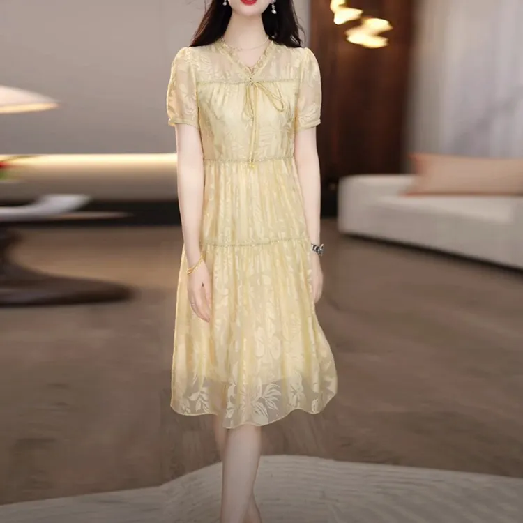 莱赛尔天丝休闲衣服女慵懒风2025夏季新款时尚洋气质减龄连衣裙子