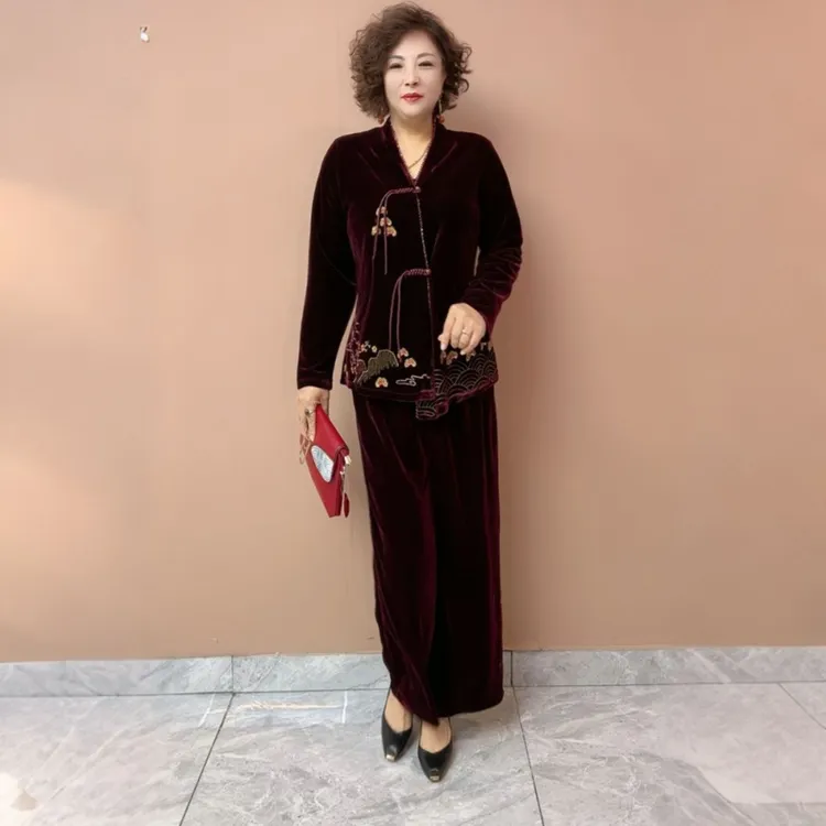 阔太太高端国风绣花丝绒开衫上衣遮肉显瘦时尚妈妈阔腿裤两件套装