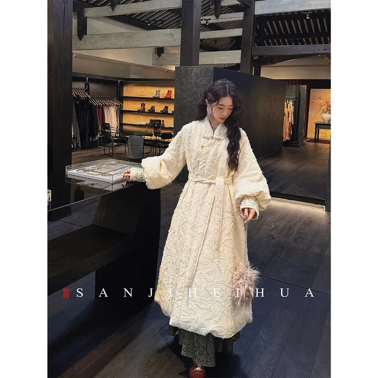 三吉黑花【玫瑰】新中式立体剪花长款羽绒服女冬季外套巨好看大衣