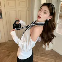 【清爽条纹】RARE ZZ 白色别致简约不简单修身装饰方巾上衣女