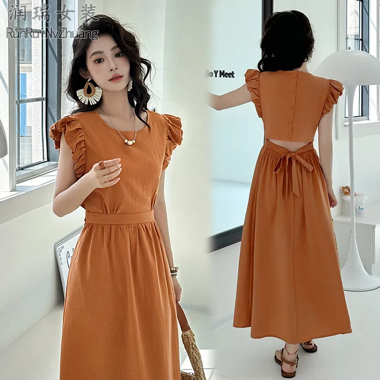 褶皱泡泡袖温柔风连衣裙2025夏季新款韩版时尚镂空收腰显瘦长裙子