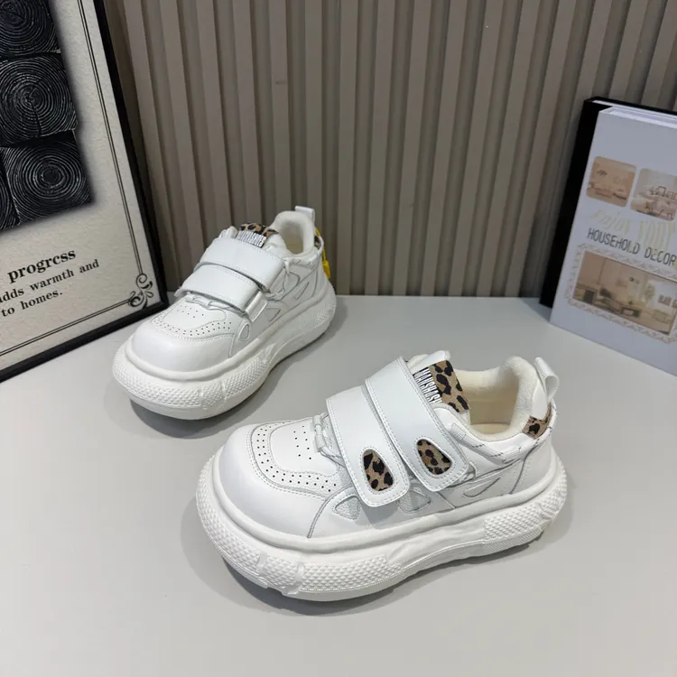 2026年春季新款松糕厚底增高休闲鞋拼色小个子老爹大头鞋运动鞋女