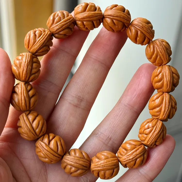 【桃枭手串】秦岭野生毛桃核桃枭手串，颗颗秒沉水