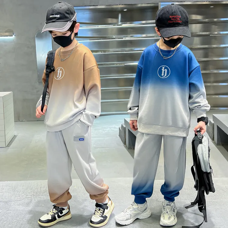 男童春秋季套装2025新款中大春装洋气男孩秋季时髦休闲运动潮