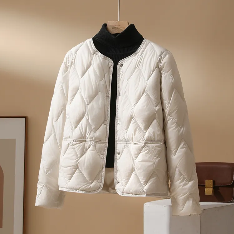 轻薄羽绒服女短款2025年新款韩版宽松洋气内胆小个子保暖秋冬外套