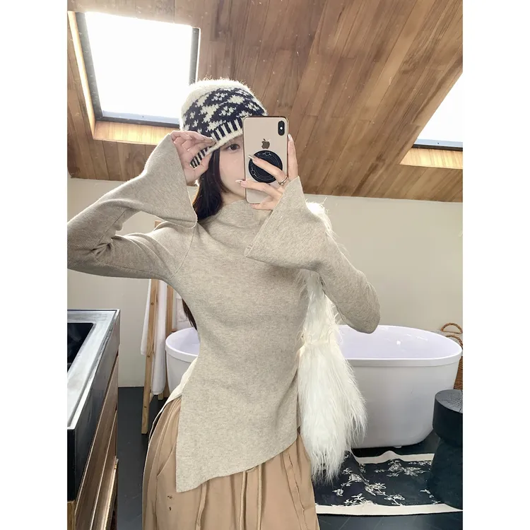 2025秋冬韩版气质斜领喇叭袖开叉显瘦针织衫安迪绒打底针织衫毛衣