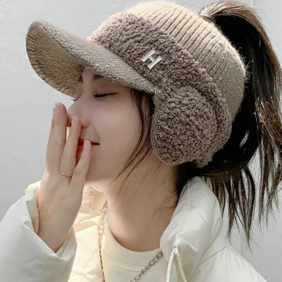 帽子女冬天户外骑行针织护耳鸭舌时尚百搭加绒保暖空顶耳套毛线帽