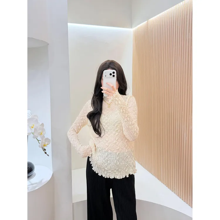 三宅依高定立体褶小花苞气质上衣修身显瘦高弹力柔软舒适T恤