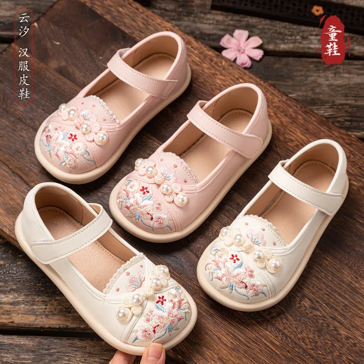 【云汐】新款女童皮鞋古风宝宝软底绣花鞋中国风古装儿童汉服鞋春秋
