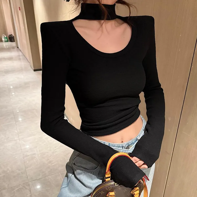 2026春季新款设计感挂脖正肩洋气显瘦百搭长袖T恤女款内搭打底衫