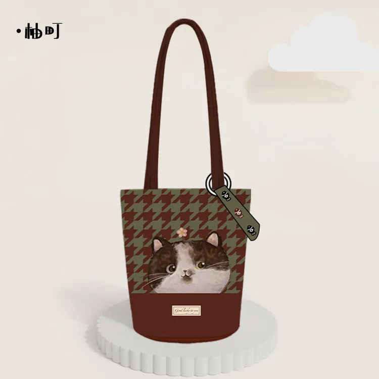 柚町原创插画时尚猫猫水桶包风品质水桶包休闲百搭动漫小众可爱