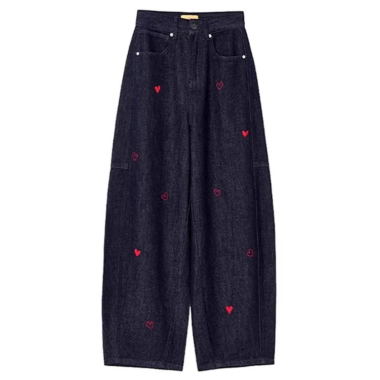 美式复古爱心刺绣弯刀牛仔裤女春季2026新款胖mm宽松阔腿裤休闲裤