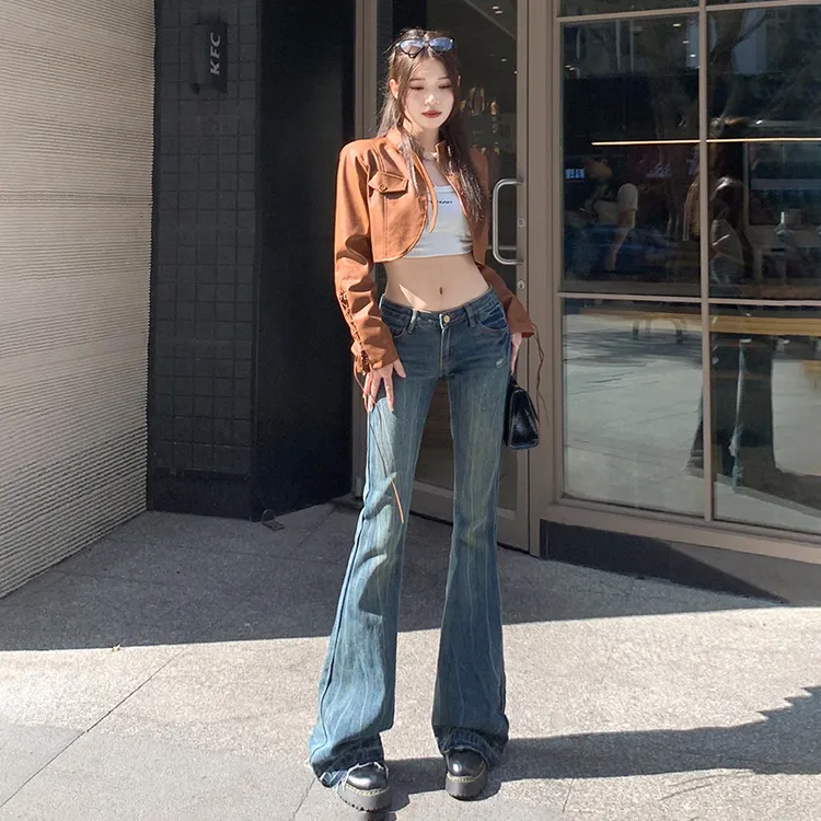 高街辣妹低腰复古微喇毛边牛仔裤女25新款显瘦刺绣做旧拖地长裤