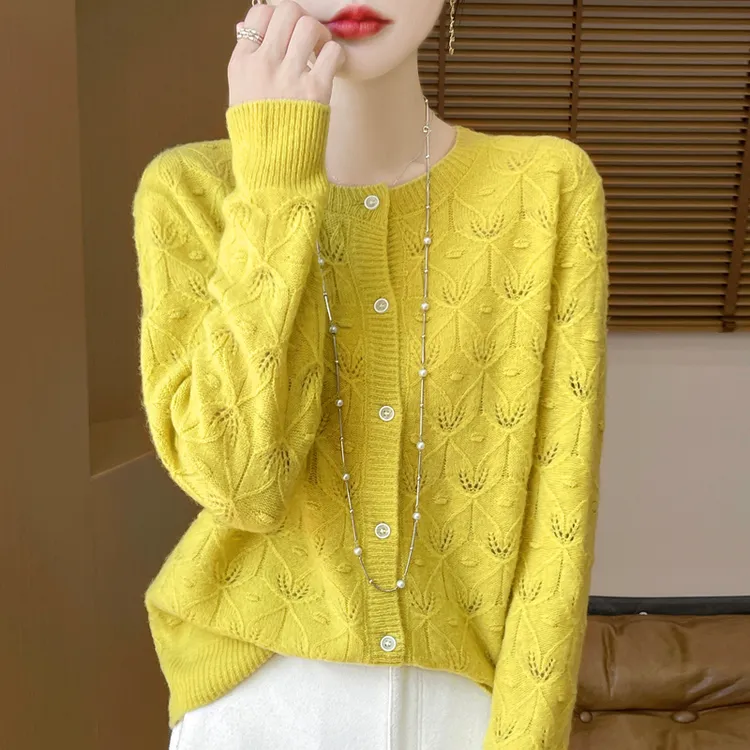 长袖薄款提花宽松型毛针织衫镂空毛衣秋季贝果复古风圆领针织短款
