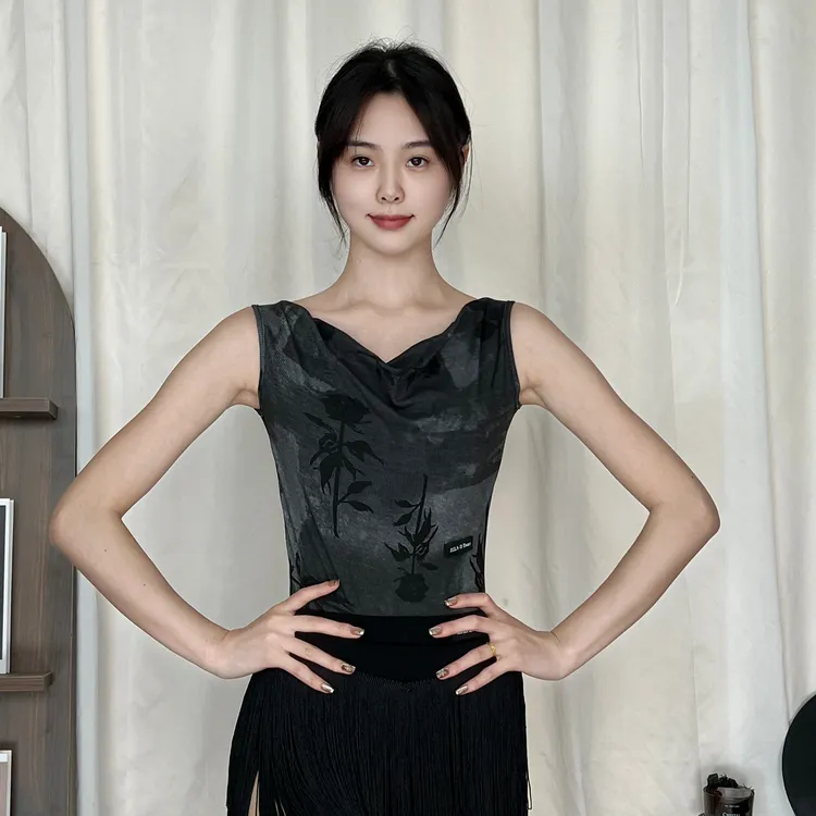 品牌10年庆！特价款！拉丁舞舞服宽肩荡领上衣显瘦遮肉时尚训练服