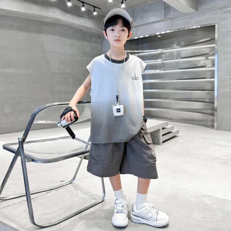 男童夏装无袖速干衣套装2025新款夏季中大儿童男孩薄款帅气背心潮