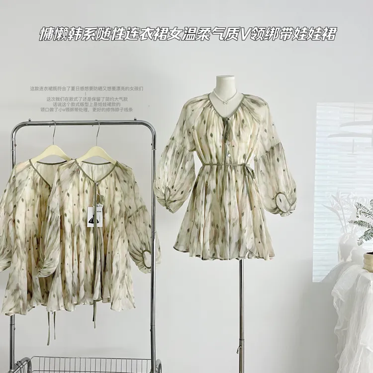 csk丘比特 执花写意 慵懒韩系随性连衣裙女温柔气质V领绑带娃娃裙