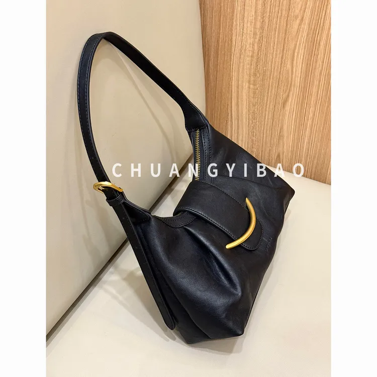 高级感小众复古腋下包包女式2025新款托特包大容量通勤百搭斜挎包