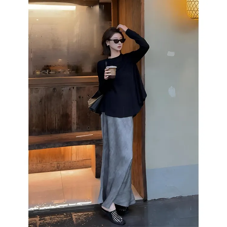 韩系松弛感穿搭老钱风慵懒高级感冷淡系气质黑色罩衫半身裙套装女
