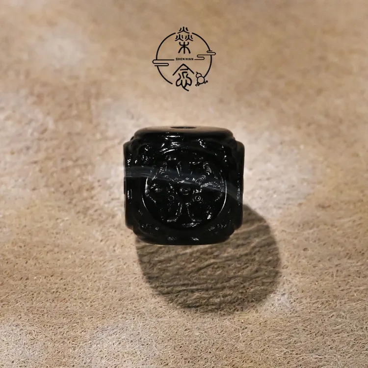 9MM黑白缠丝玛瑙藏式雕刻太阳花方珠文玩手串手持DIY配饰配珠顶珠